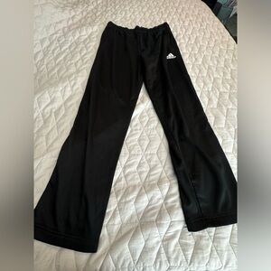 Adidas women’s fleece lined sweats size large new without tags